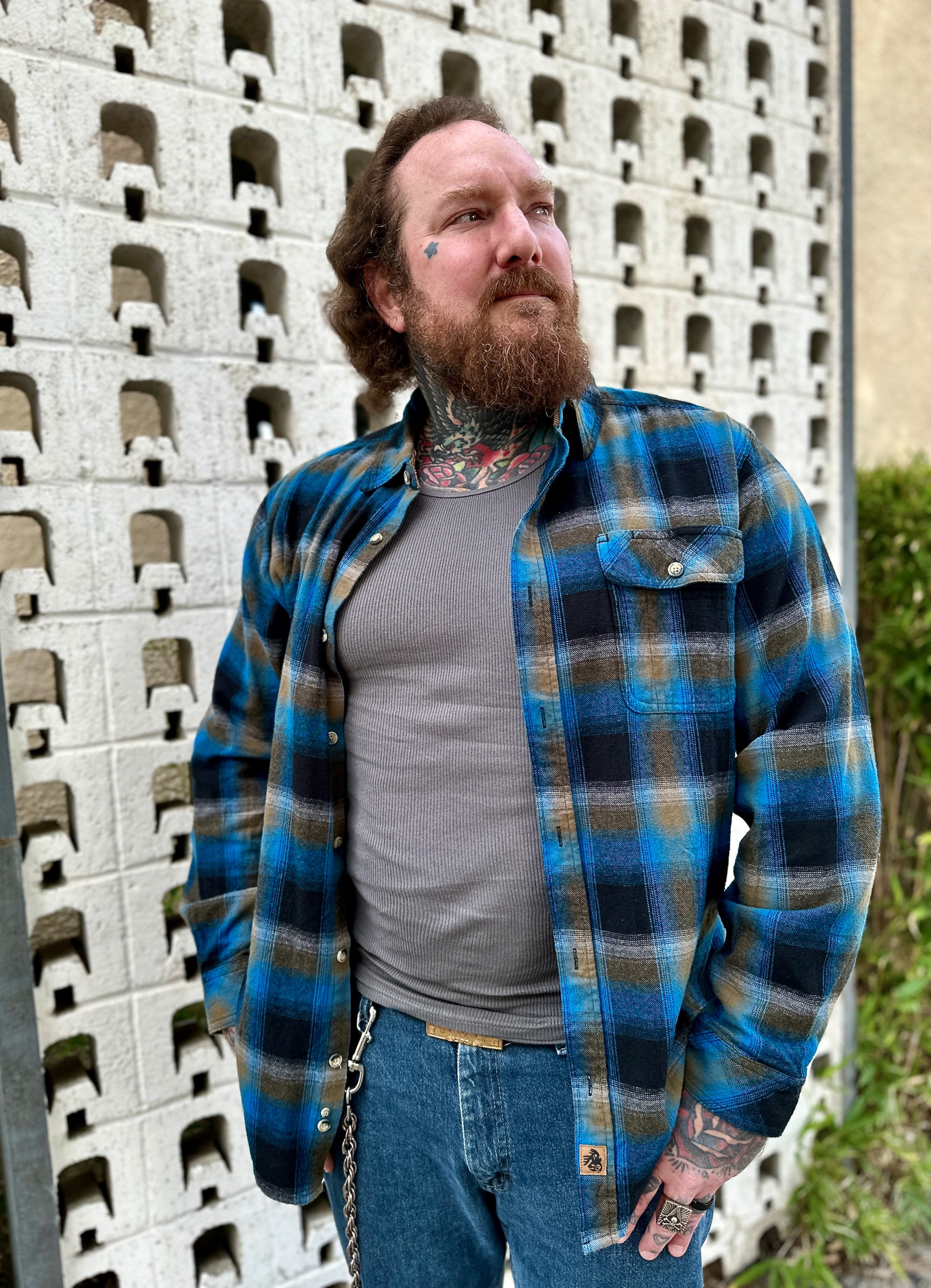  Artist Brandon Garic Notch - Photograph by Annamarie Notch 