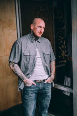  Artist Brandon Garic Notch - Photograph by www.J-Morton.com 