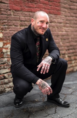  Artist Brandon Garic Notch - Photograph by www.J-Morton.com 